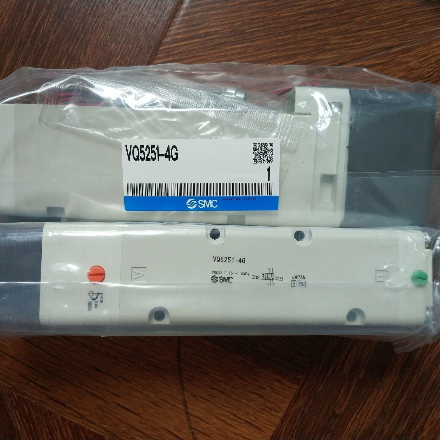 1PC SMC Solenoid Valve VQ5251-4G - SMC