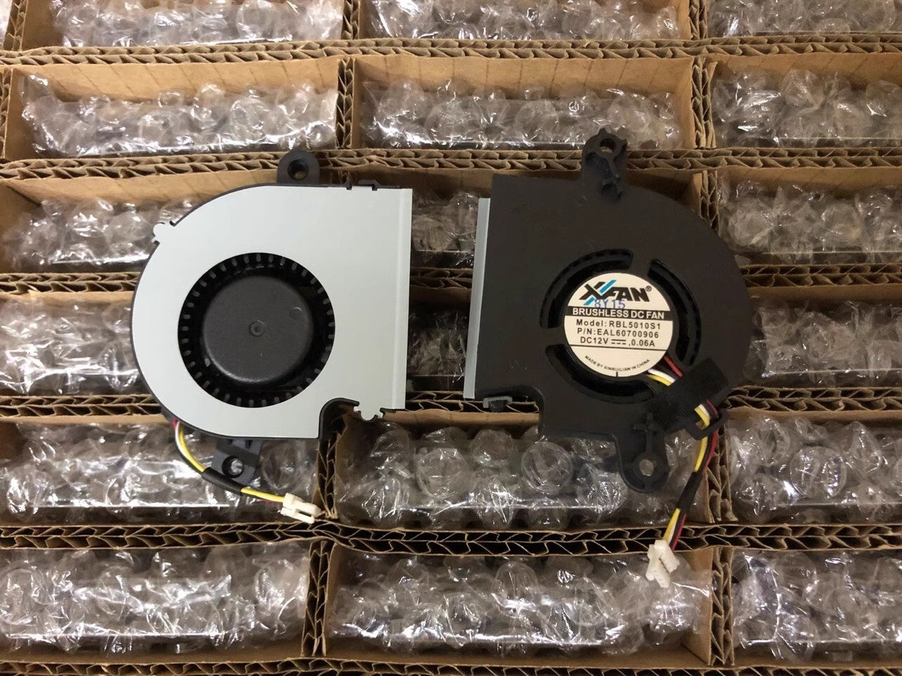 1PCS RBL5010S1 DC12V 0.06A 4-Wire Cooling Fan