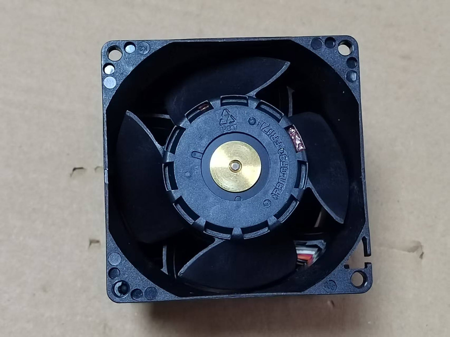 new 1pcs Sanyo 9CRB0812P8G001 12V 9.2A 8080 8CM violence fan