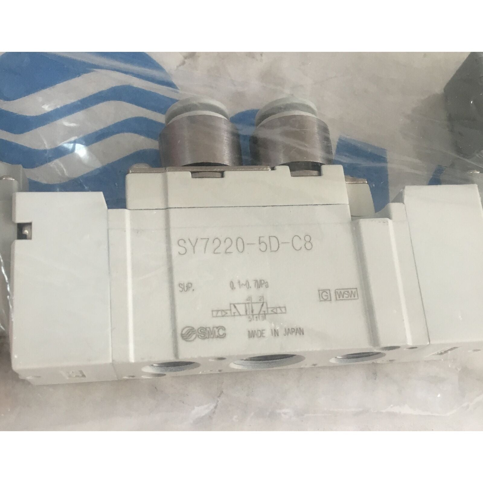 1PC SMC SY7220-5D-C8 Electromagnetic Valve - SMC