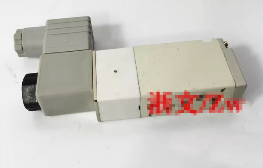 new 1PCS FIT FOR solenoid valve MVSC-220M-4E1 DC24V Box Type - OMRON