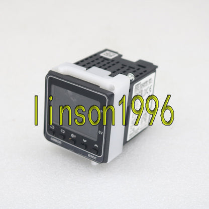 ONE OMRON Temperature Controller E5CC-RX2ASM-800 100-240VAC - OMRON