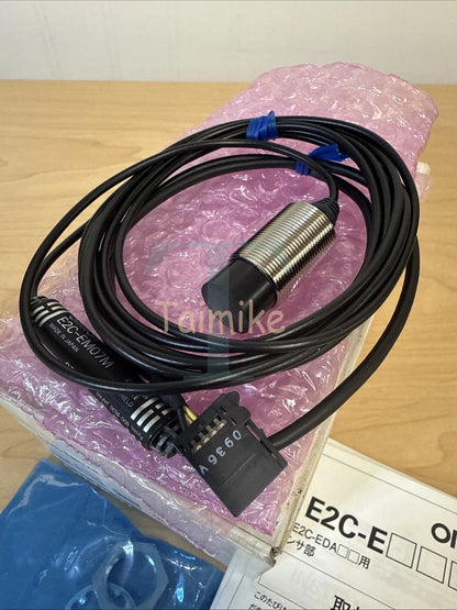 ! Omron E2C-EM07M Proximity Switch Sensor
