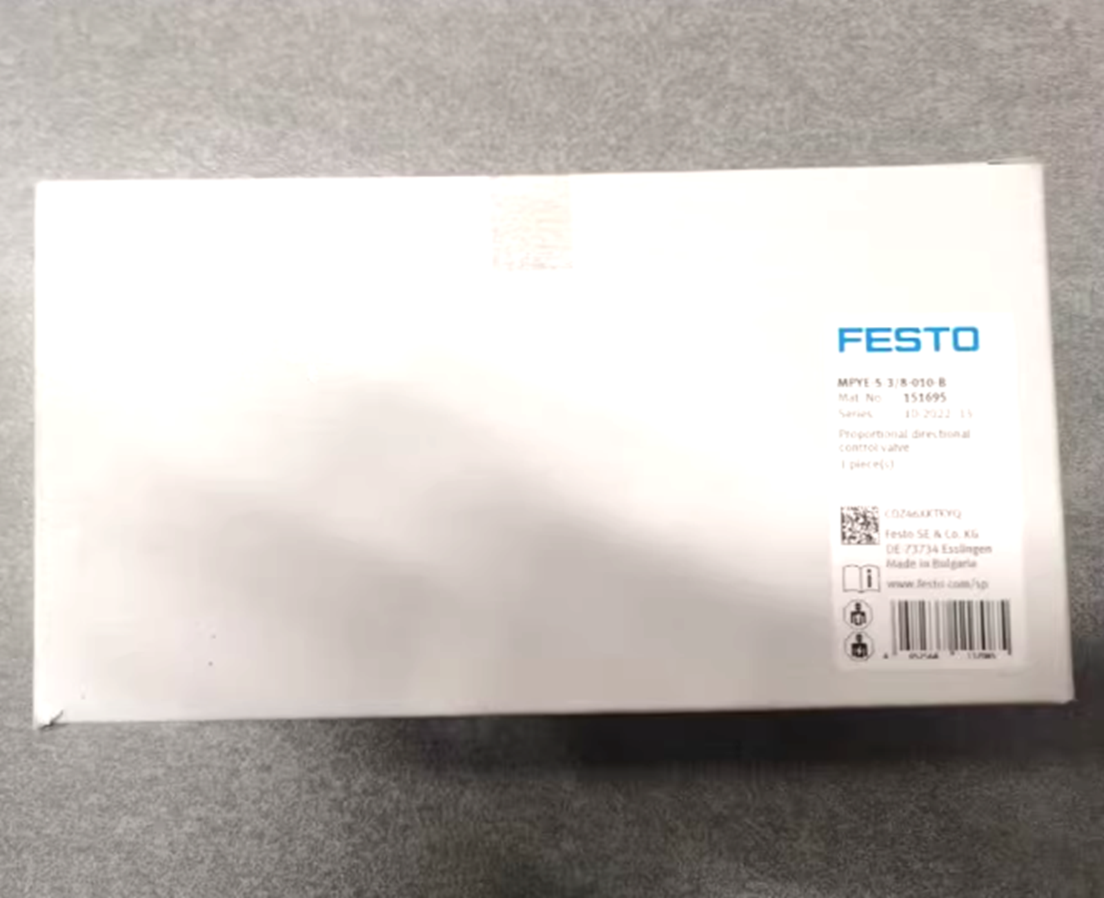 new FESTO MPYE-5-3/8-010-B (151695) Proportional Valve - FESTO