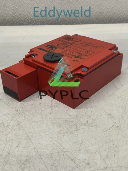 1Pc XCSE7311 1PC Schneider Electric XCSE7311 Safety Switch Telemecanique