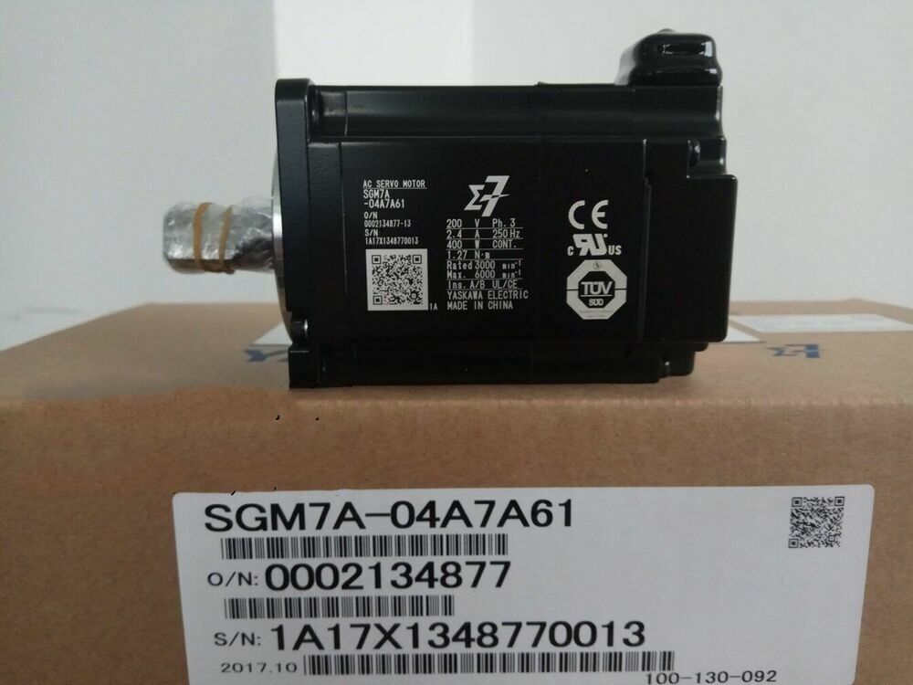 new YASKAWA SGM7A-04A7A61 AC Servo Motor SGM7A04A7A61 In Box ping - YASKAWA