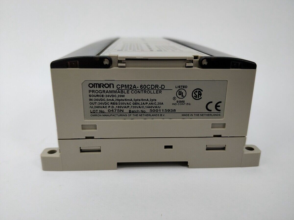 OMRON CPM2A-60CDR-D 60 CPU RELAY CONTROL LOGIC PLC 24VDC - OMRON