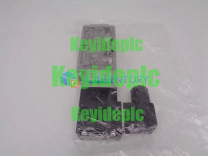 1PCS CKD Solenoid Valve 4F210-08-DC24V #F #ke