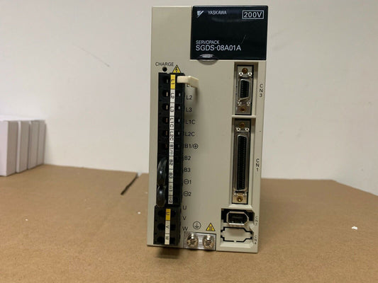 1PC  Yaskawa SGDS-08A01A Servo Driver SGDS08A01A ping