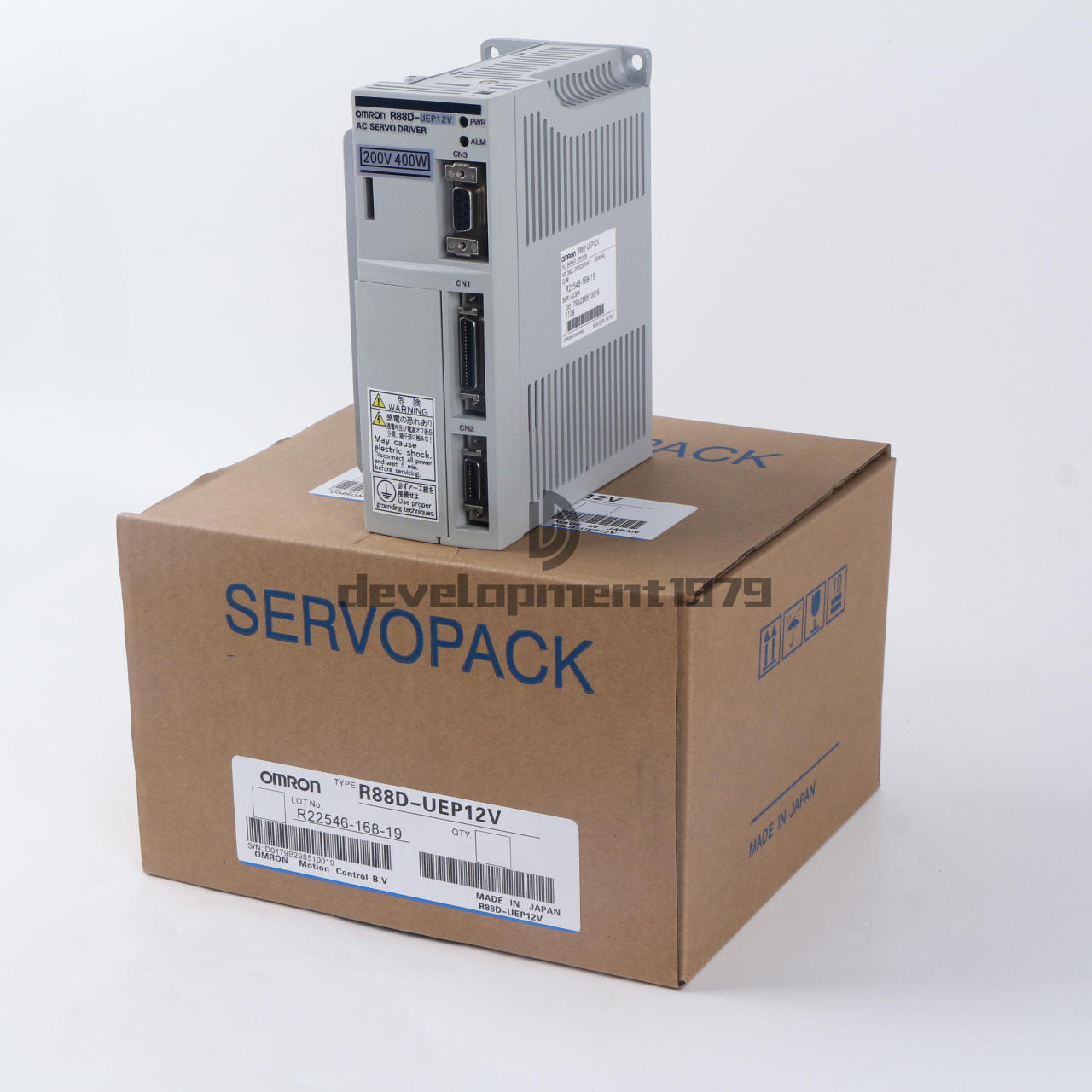 new ONE Omron R88D-UEP12V Servo Drive - OMRON