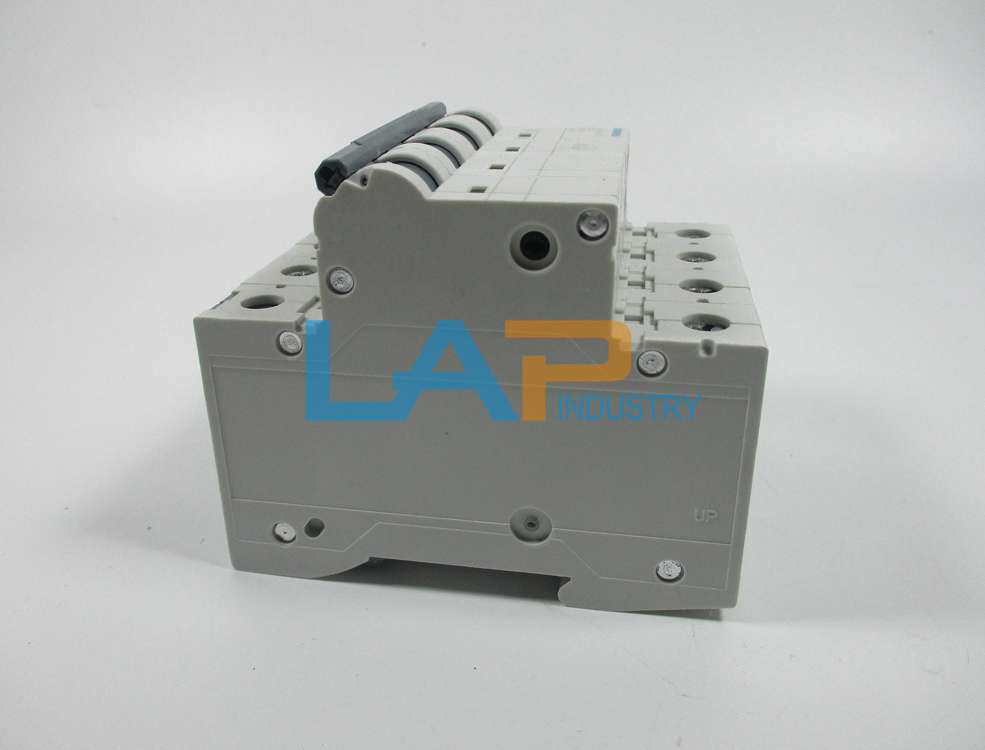 new 1PCS For Miniature Circuit Breaker 5SY6416-7CC 4P C16A - HONEYWELL