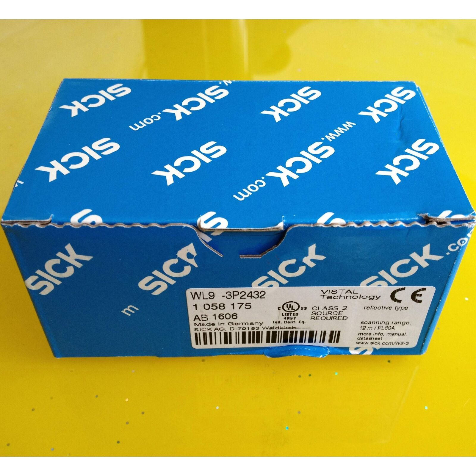 1PCS SICK Photoelectric Switch Sensor WL9-3P2432 - SICK