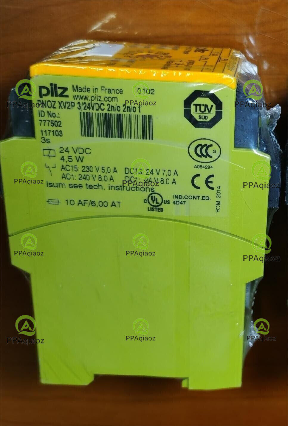 New PILZ 777502 PNOZ XV2P 3/24VDC 2n/OT 1Pcs - PILZ