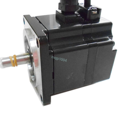 new 1PCS IN BOX Yaskawa Servo Motor SGMPH-01AAA41 - YASKAWA