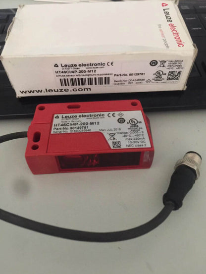 1PC  LEUZE  HT3C.XL/4P-200-M12  PHOTOELECTRIC SENSOR IN BOX