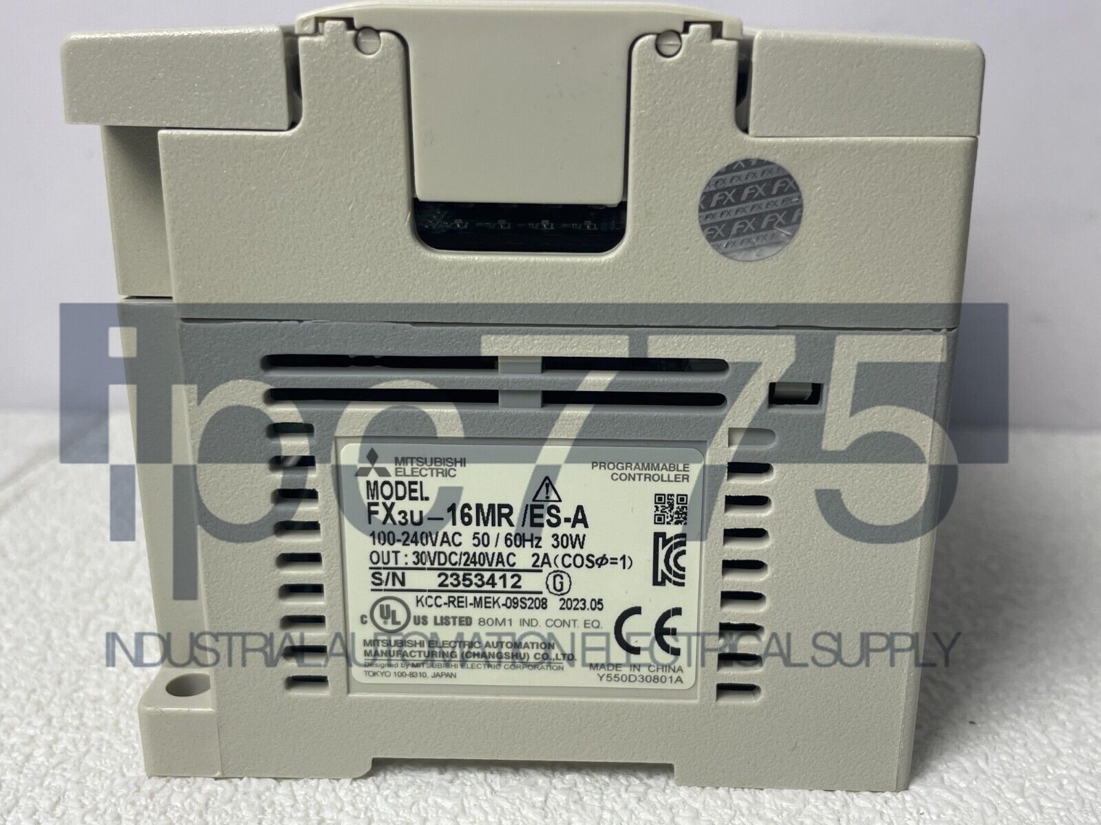 Mitsubishi FX3U-16MR/ES-A - MITSUBISHI