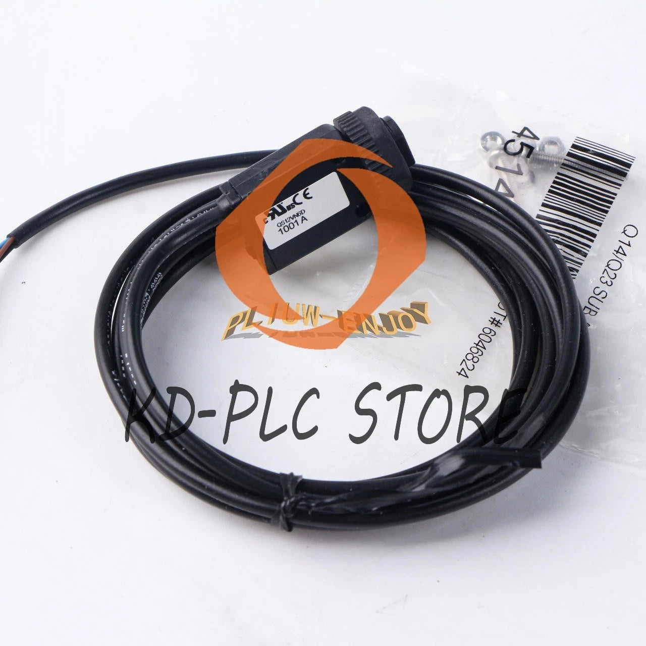 1PCS BANNER QS12VN6D Photoelectric Sensor