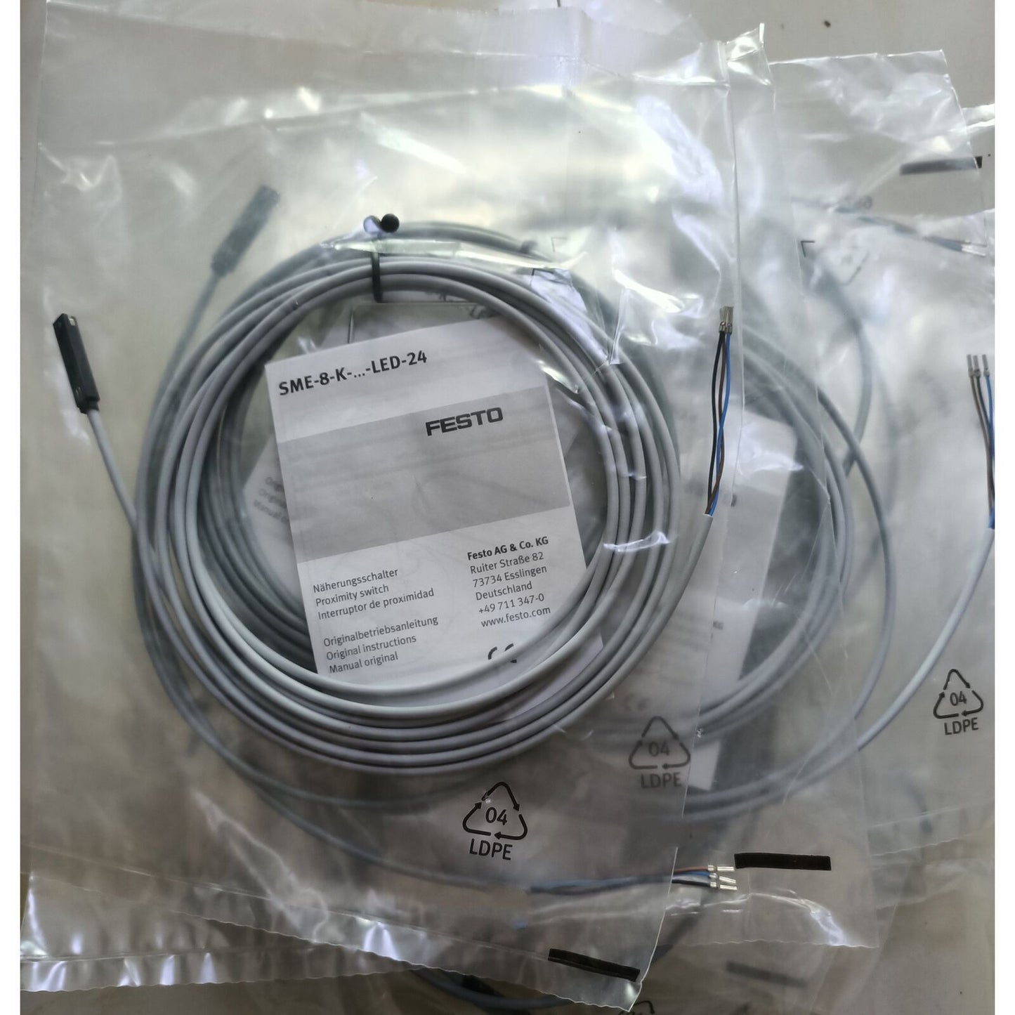 1PC FESTO SME-8-K5-LED-24 175404 Magnetic Switch Free Shipping