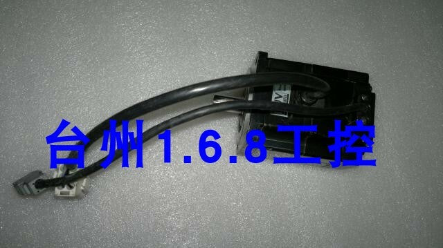 1PC YASKAWA AC SERVO MOTOR SGMPH-02AAA4B