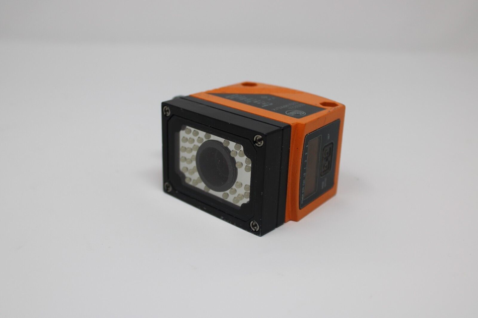 used IFM O2D224 O2DIRPKG/K Sensor - IFM
