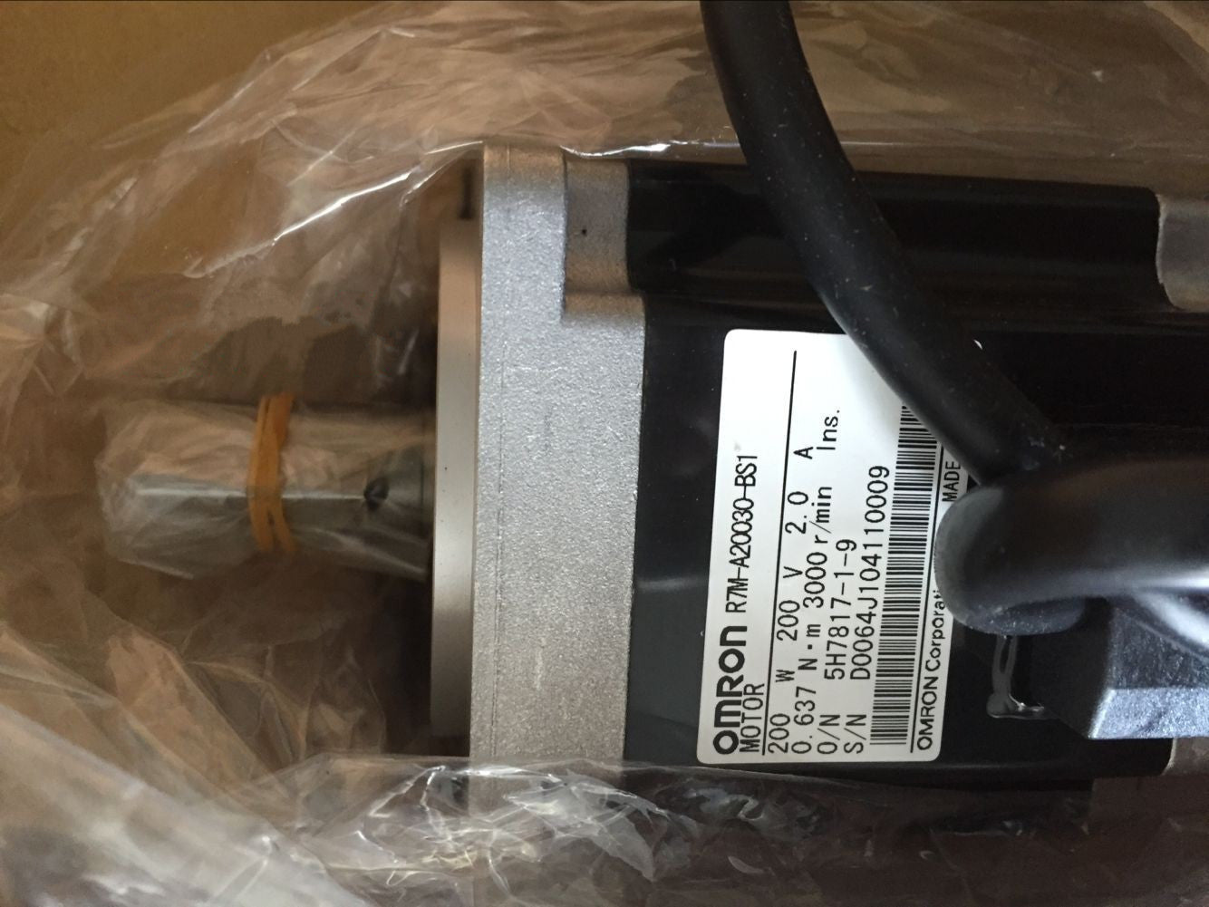 1PC OMRON AC SERVO MOTOR R7M-A20030-BS1