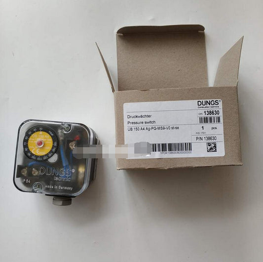 1PCS  DUNGS UB150A4 Pressure Switch In Box