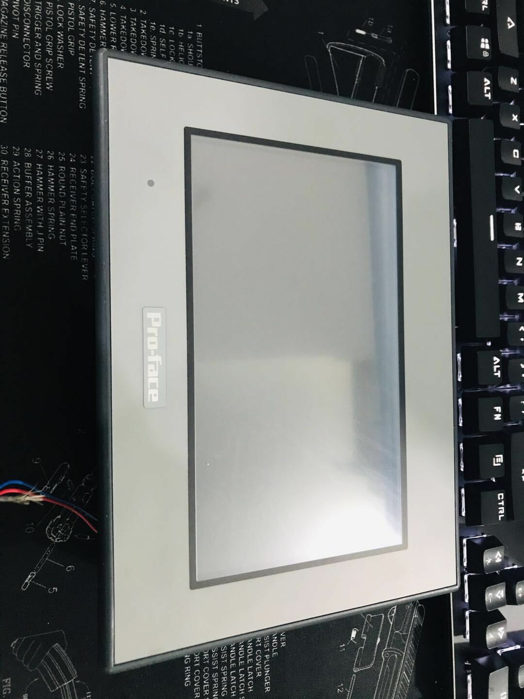 used 1PC  Pro-face touch screen GC-4408W PFGE4408WAD