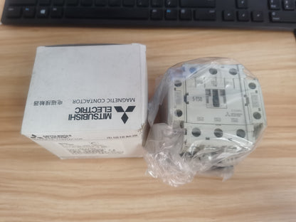 Mitsubishi S-T50 ST50  AC Contactor 2A2B