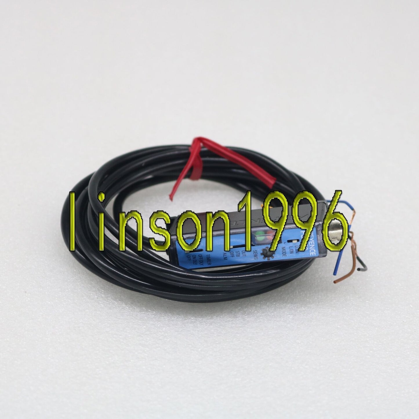 new 1pc keyence fs2-60 optical fiber amplifier in box spot stock - KEYENCE