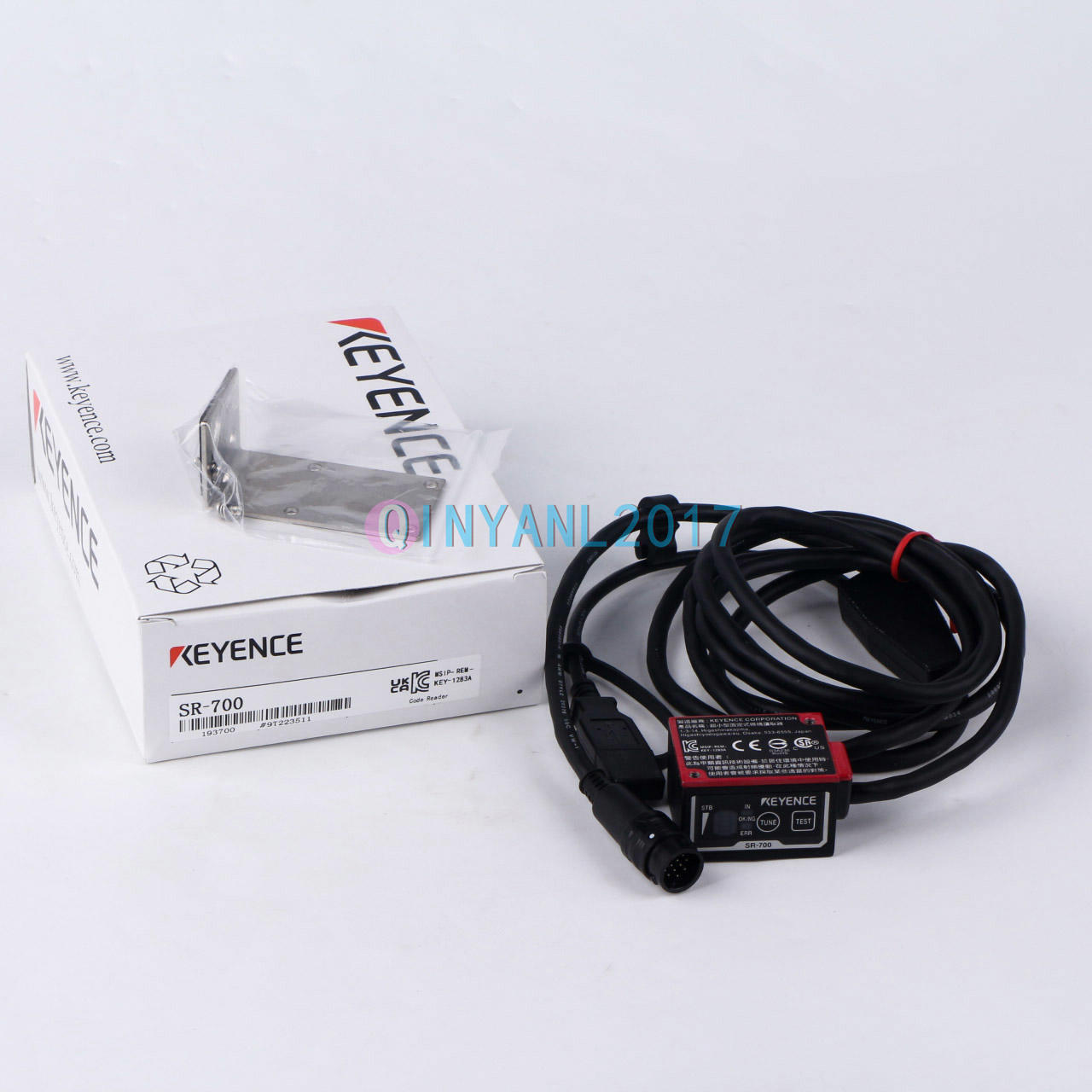 new ONE KEYENCE SR-700 Code Reader - KEYENCE