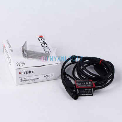new ONE KEYENCE SR-700 Code Reader - KEYENCE