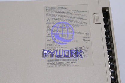 1PCS Yaskawa Servo Driver SGD7S-180A00A Free delivery
