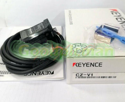 One KEYENCE CZ-V1 Differentiating Sensor Amplifier