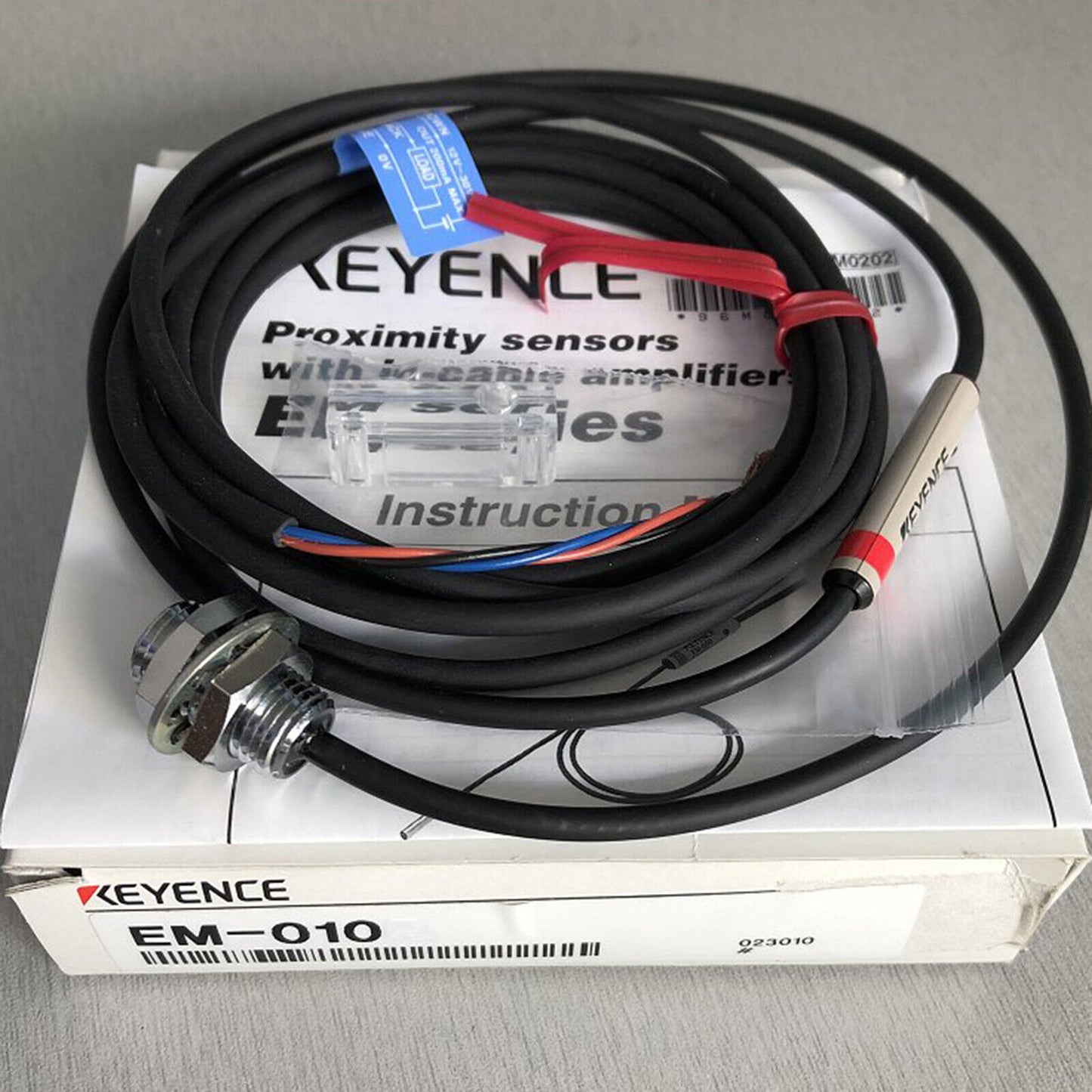 new keyence EM-010 proximity switch sensor - KEYENCE