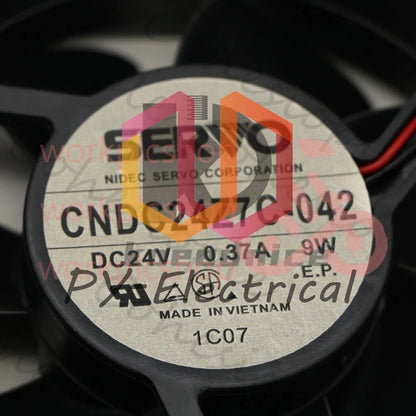 1PC Fan 24V 0.37A 9W CNDC24Z7C-042