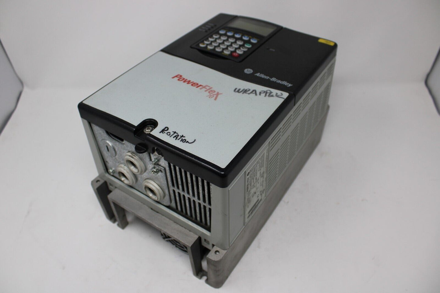 used Allen Bradley 20AC011A0AYNANNN PowerFlex 70 - ALLEN BRADLEY