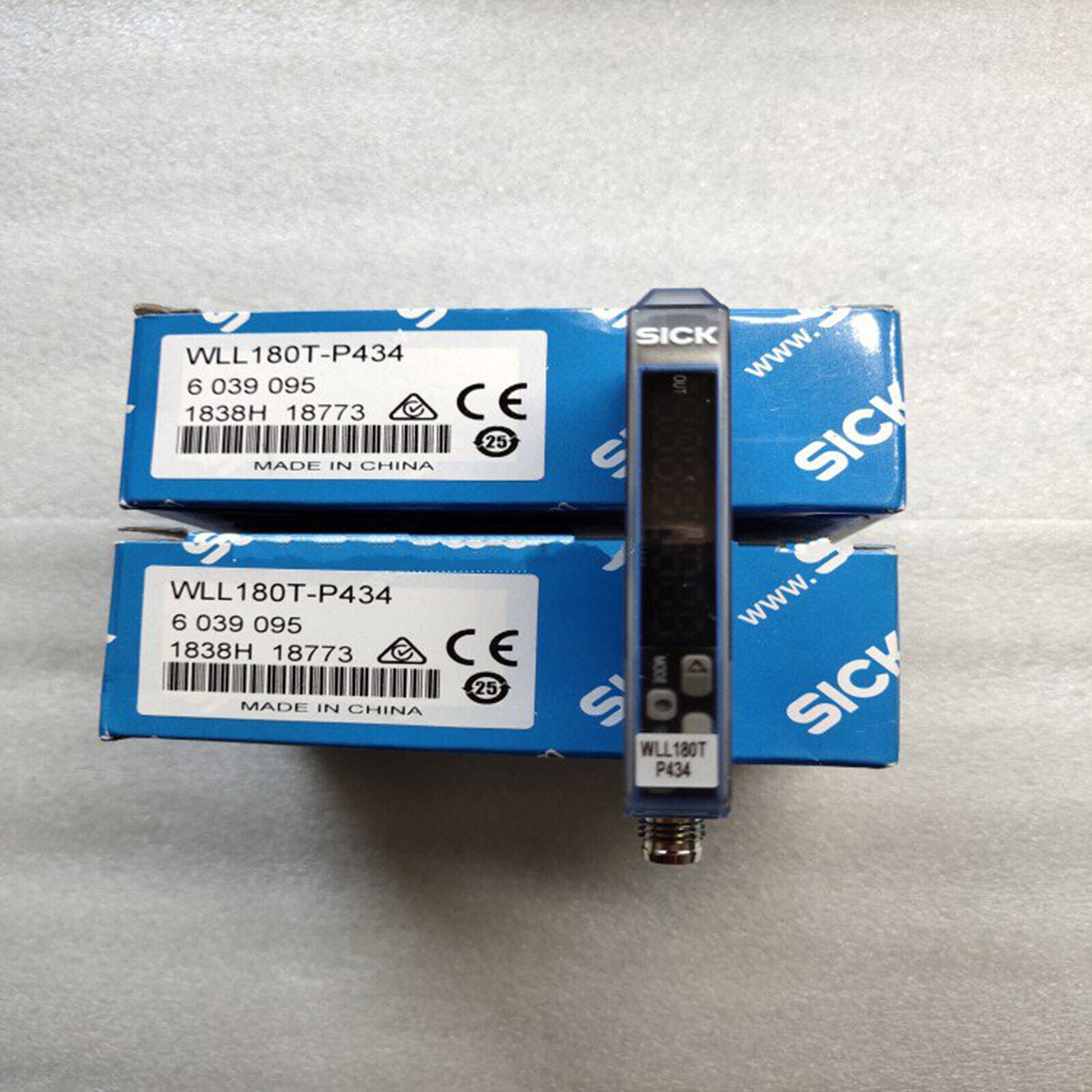 1PC SICK Photoelectric Sensors WLL180T-P434 - SICK