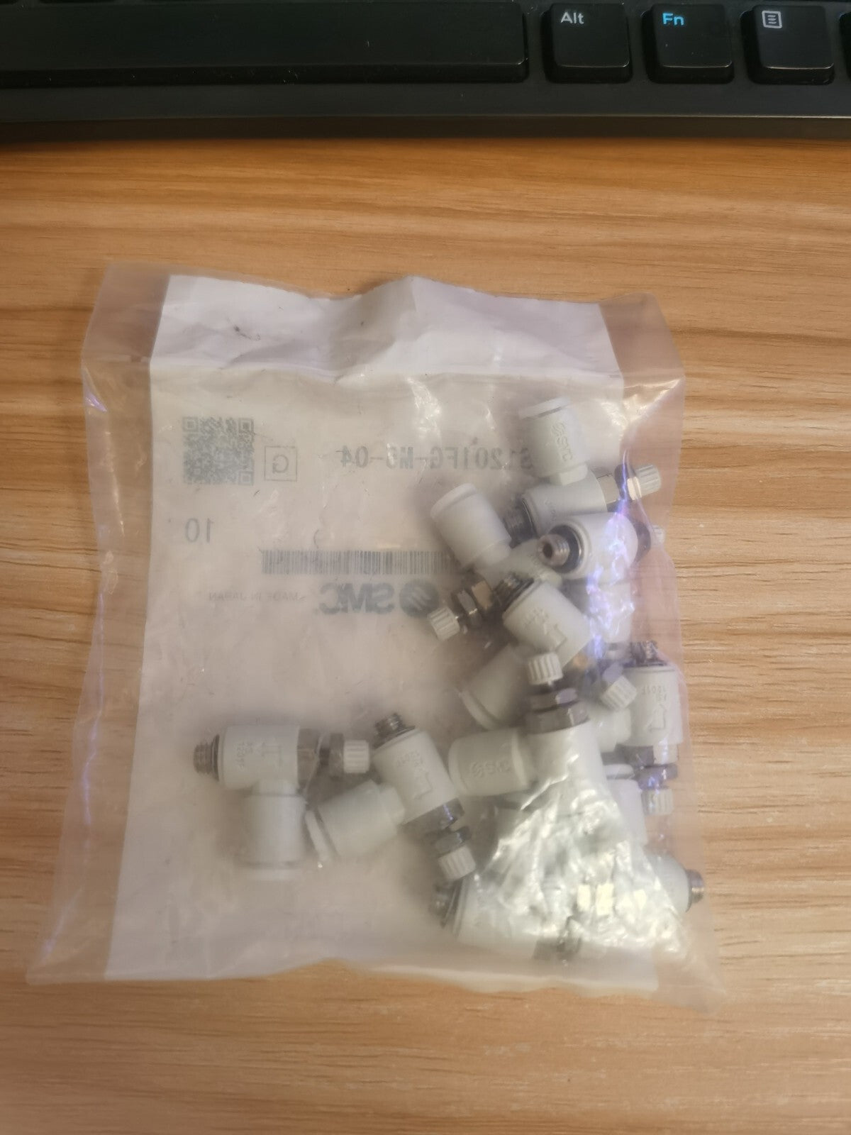 1Bag/10pcs SMC AS1201FG-M5-04 Fittings Free Shipping
