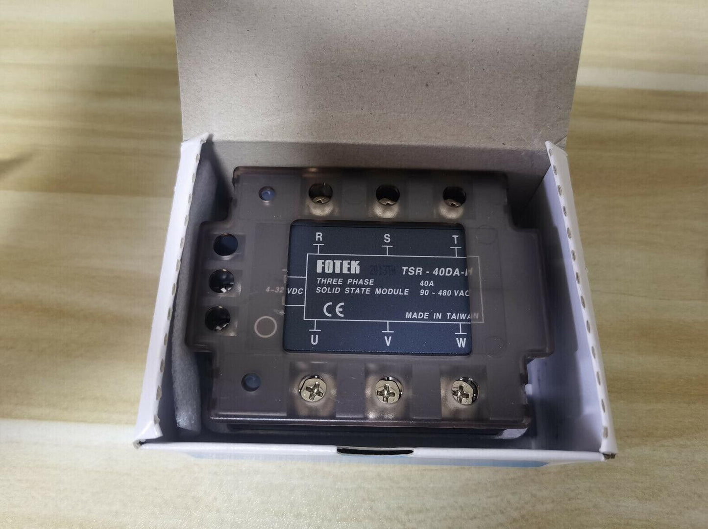 1PC Fotek TSR-40DA-H TSR40DAH Solid State Relay 40A Free Ship