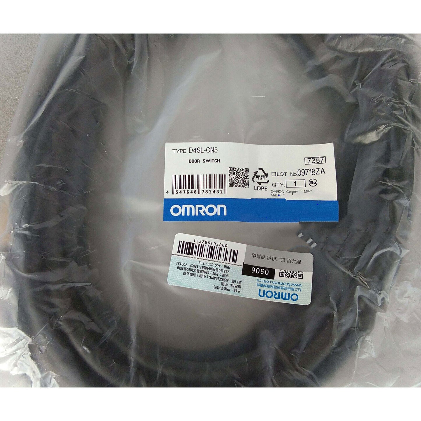 Omron D4SL-CN5 Connector Cable - OMRON