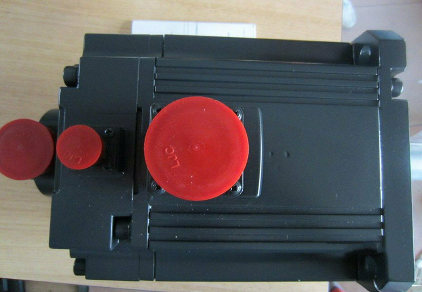 Mitsubishi AC Servo Motor HC-SF301BK, High-Performance Industrial Motor, 1 Year Warranty - MITSUBISHI