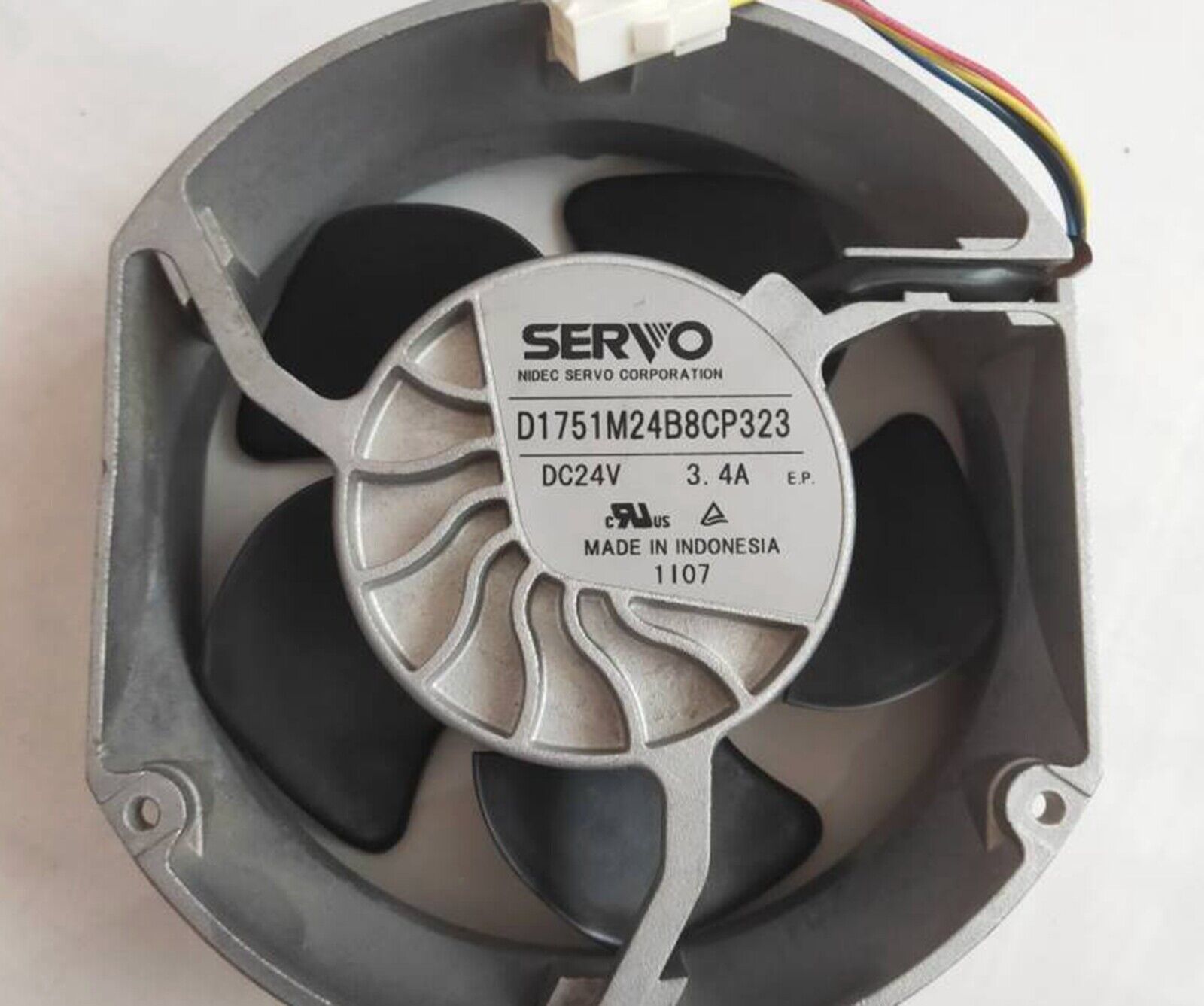 SERVO D1751M24B8CP323 Server Inverter Fan 24V 3.4A SERVO