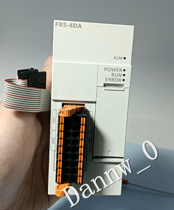 Mitsubishi FX5-4DA PLC Module - New In Box - MITSUBISHI