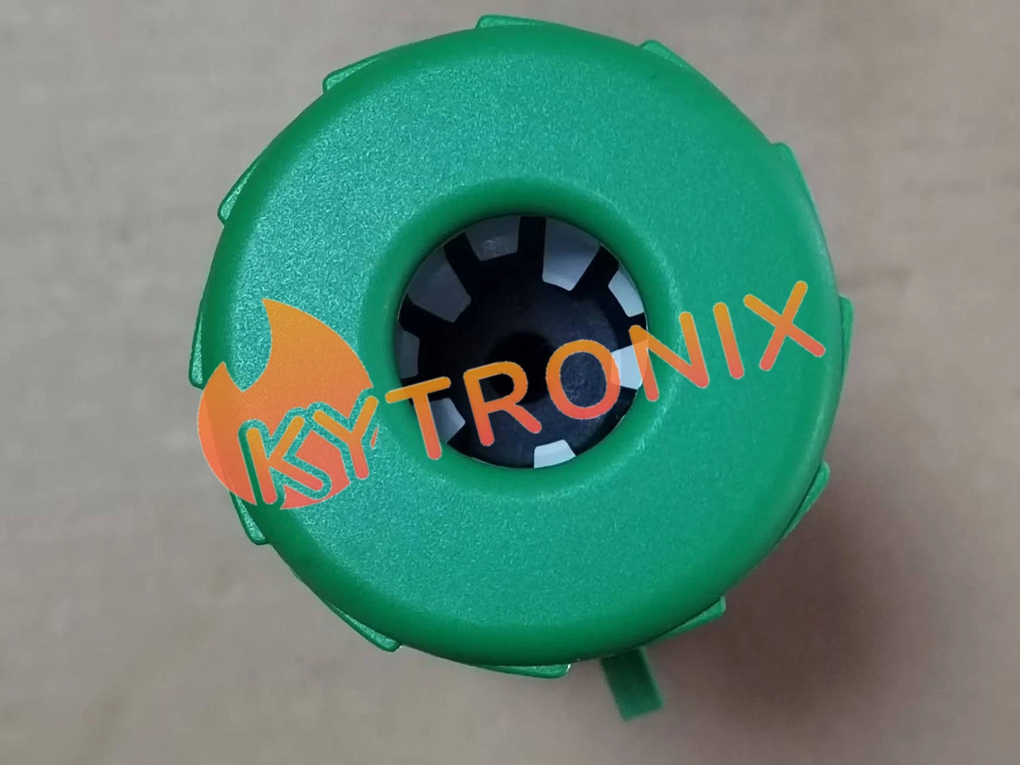 1PCS PKX16M4B5 industrial plug 3P+N