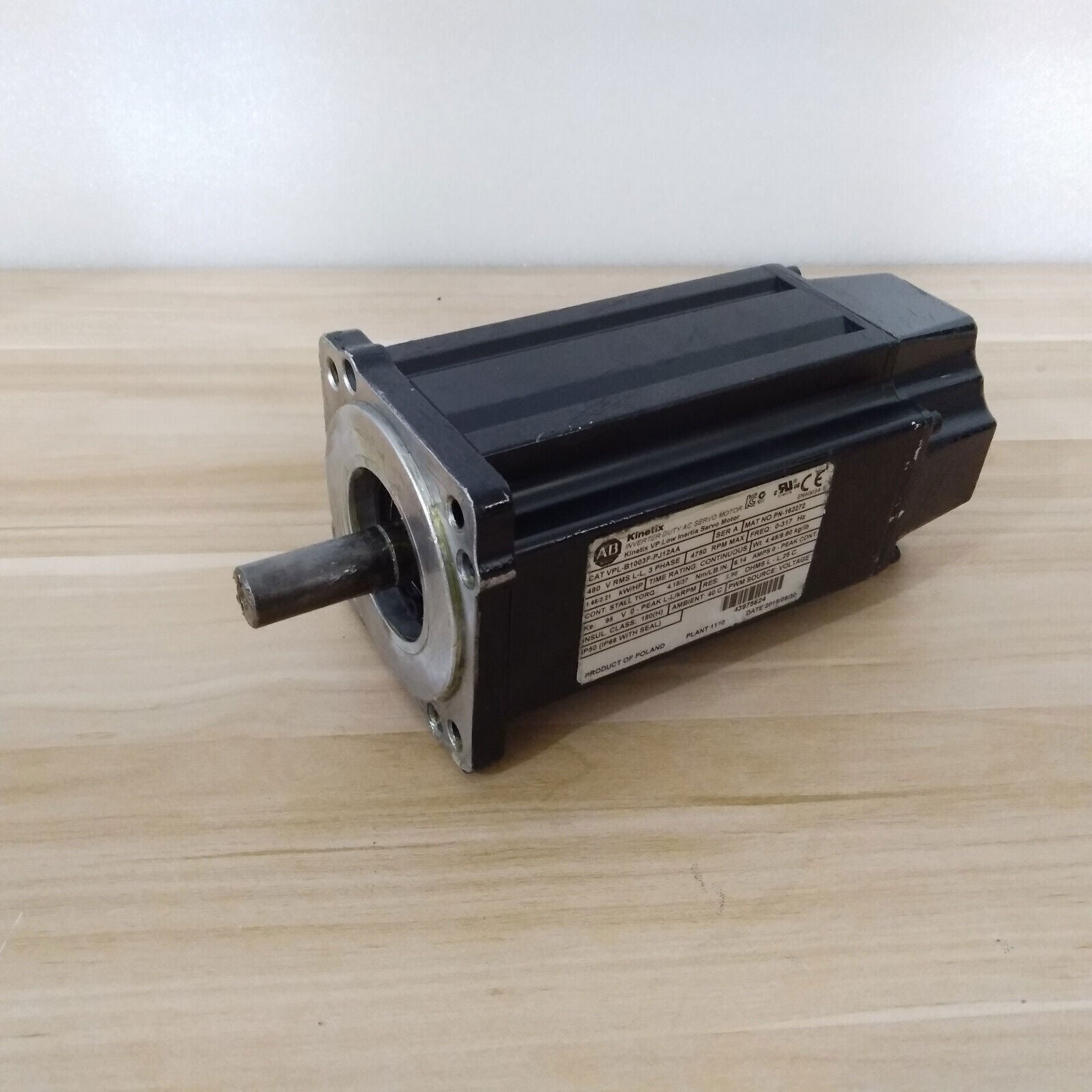 24-Hour Servo Motor VPL-B1003F-PJ12AA Refurbished - VPL