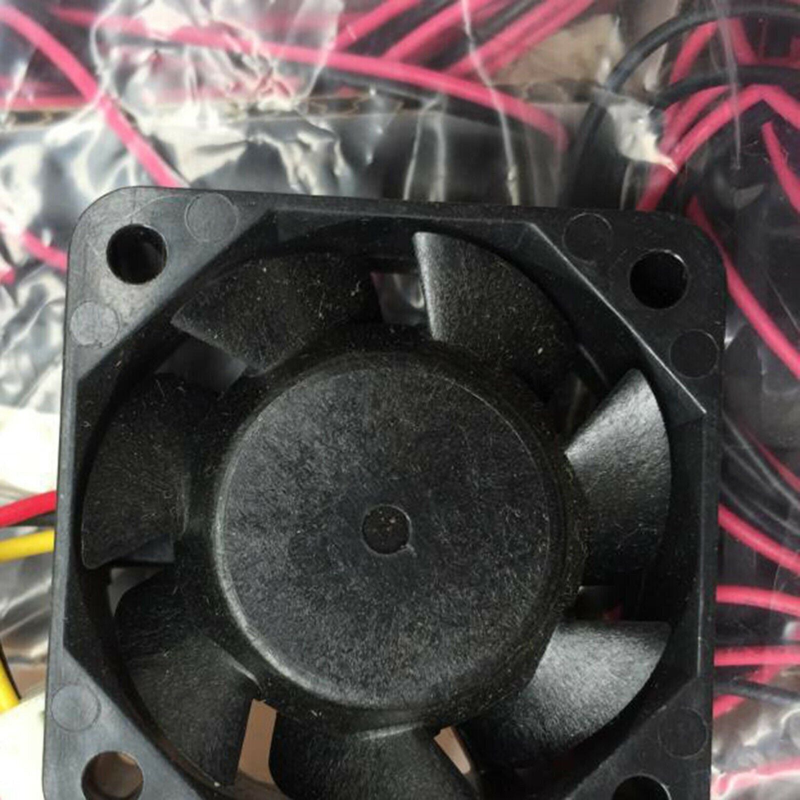 new 1Pc  SANYO  fan 109P0412H7D03 DC12V 0.13A