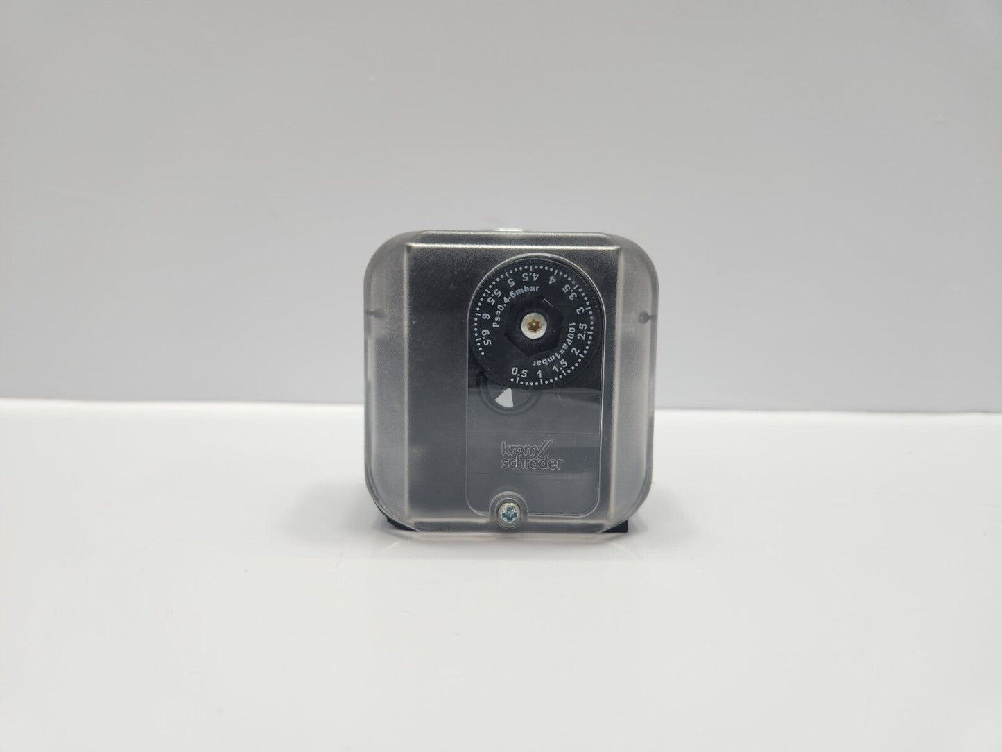 new KROMSCHRODER DG6U-3 PRESSURE SWITCH 84447250 - KROMSCHO DER