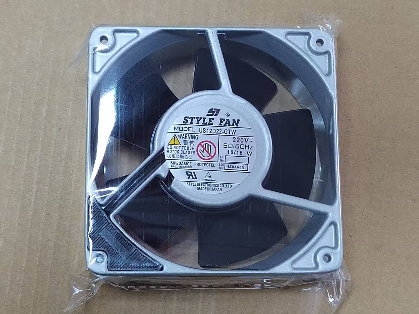 new 1pcs STYLE FAN US12D22-GTW 220V 12038 iron leaf fan