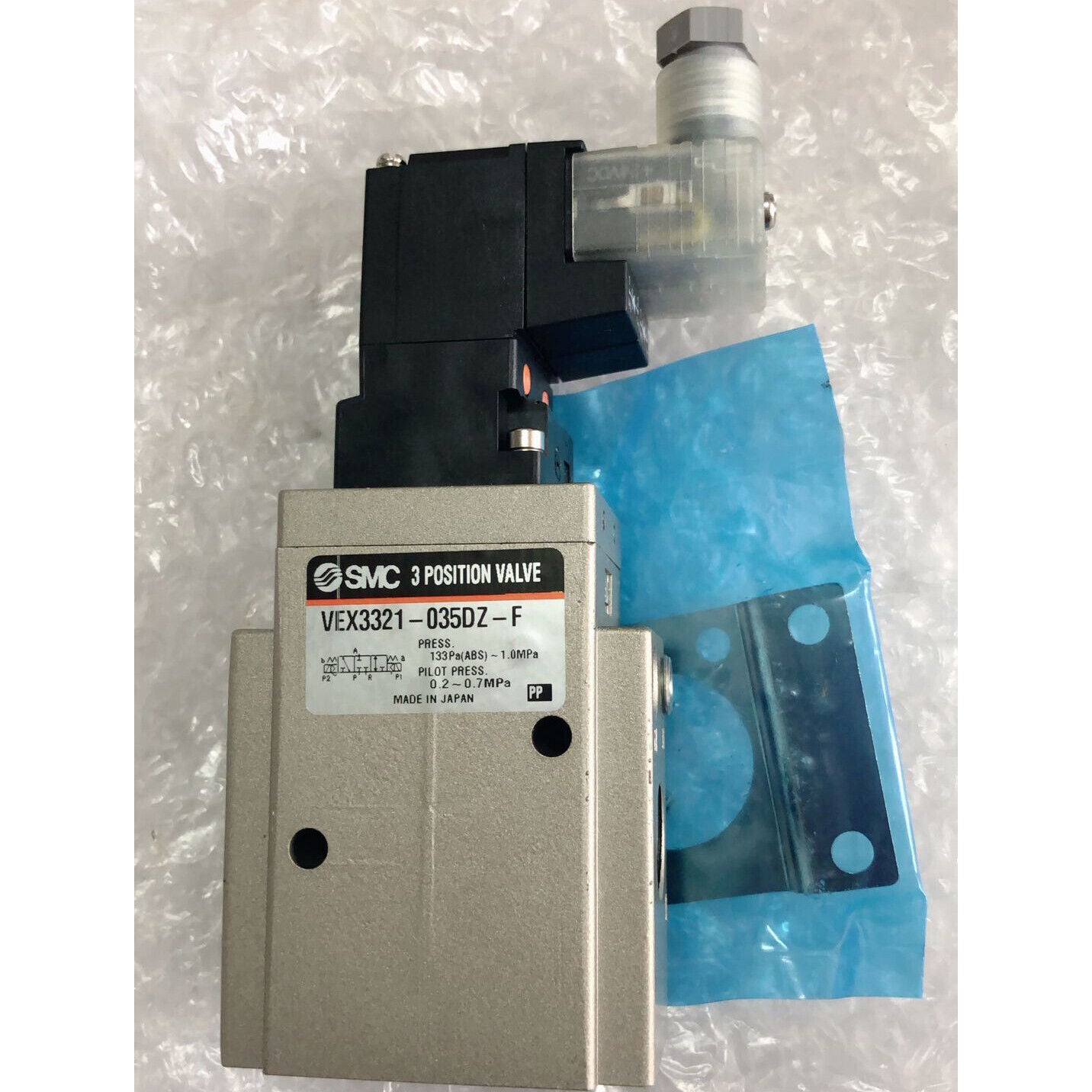 1PC SMC solenoid valve VEX3321-035DZ-F - SMC