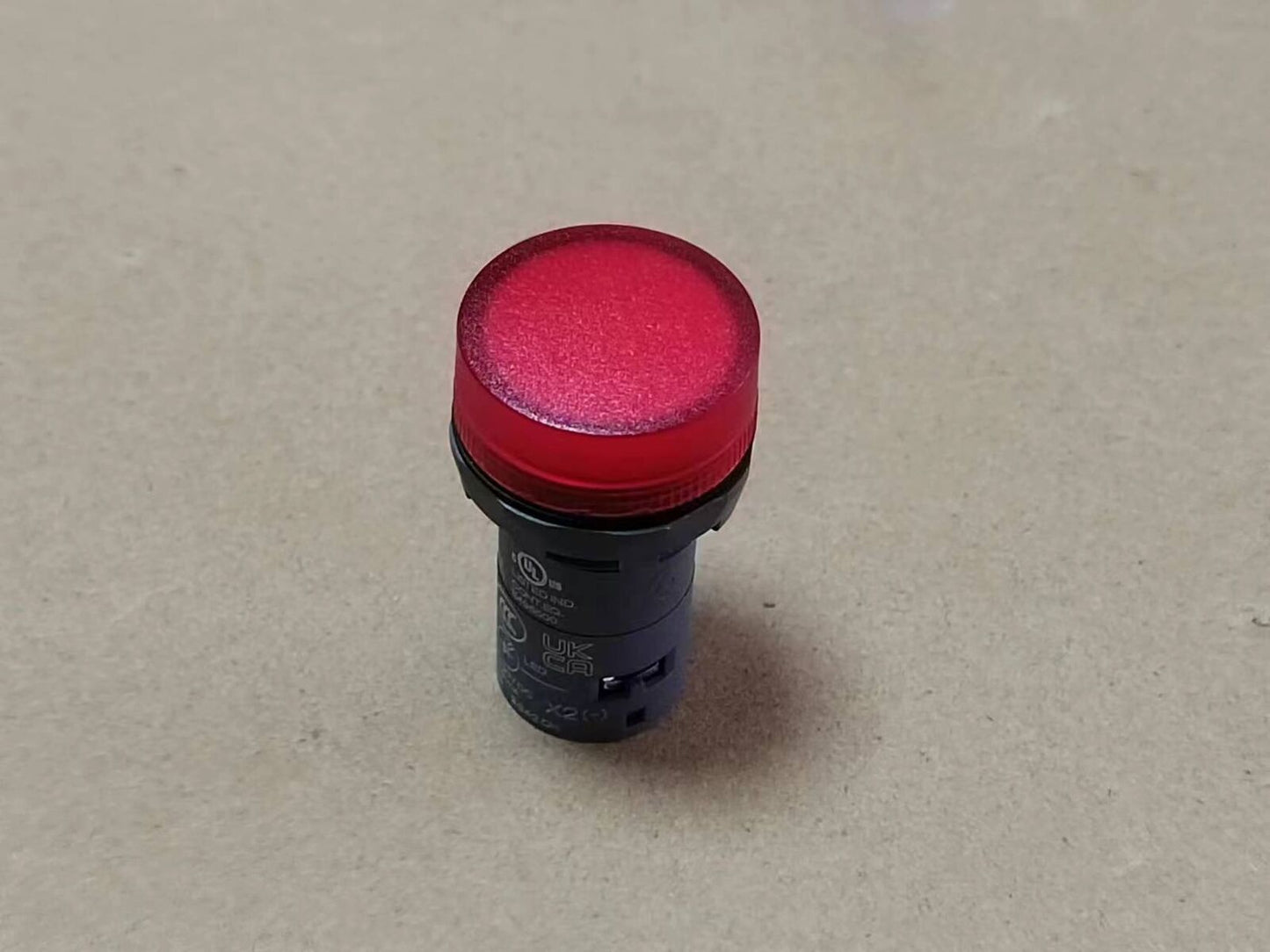 new 1PC ABB CL2-515R Button indicator red
